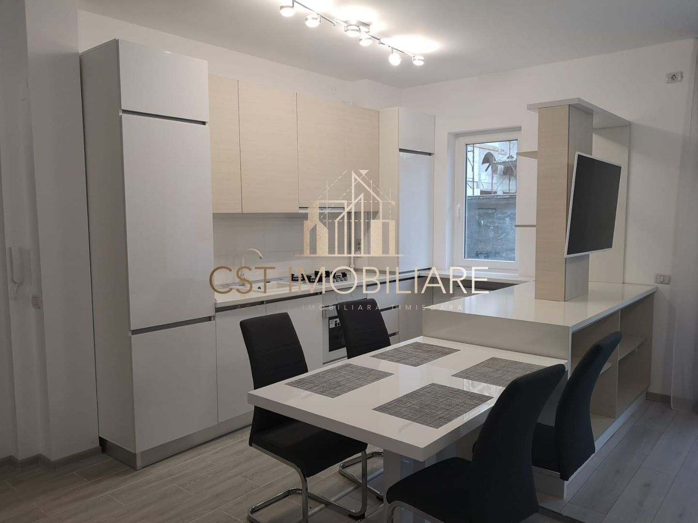 Apartament cu 2 camere / Zona Soarelui / Gradina proprie 48 mp - Poză 3