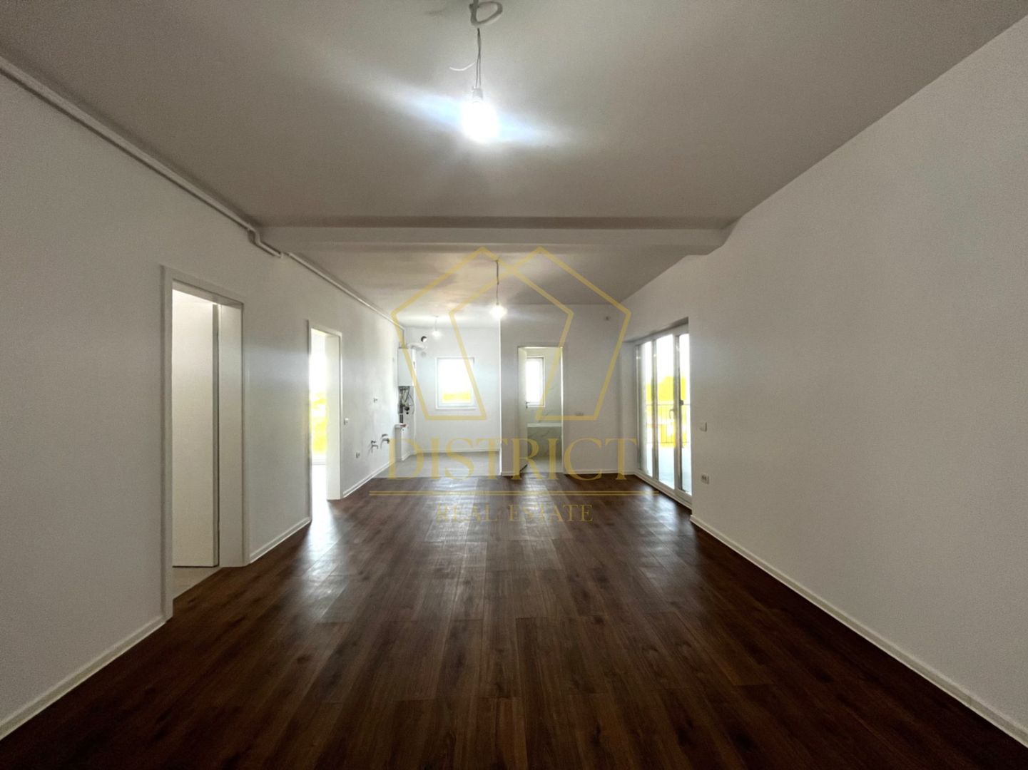 Apartament cu 2 camere si dressing I Mosnita Noua - Poză 1