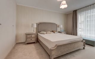 APARTAMENT SUPERB LA VANZARE IN COMPLEX LAGUNA RESIDENCE - Poză 4