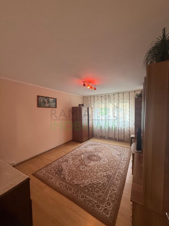 Apartament 2 Camere Decomandat Tractorul Etaj 1 Gata de Mutare - Poză 7