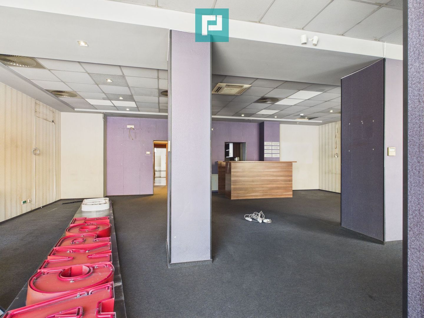 Spațiu  Comercial Zona Soarelui Bulevardul Sudului - Poză 16