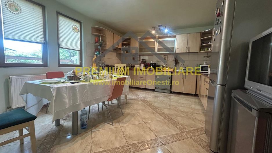 Casa/Pensiune de vanzare Slanic-Moldova Reducere pret luna Iulie - Poză 13