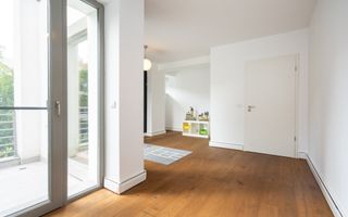 COMISION 0% - Vila eleganta P+2E 380 mp utili, teren 470mp, lac propriu + ponton - Poză 24
