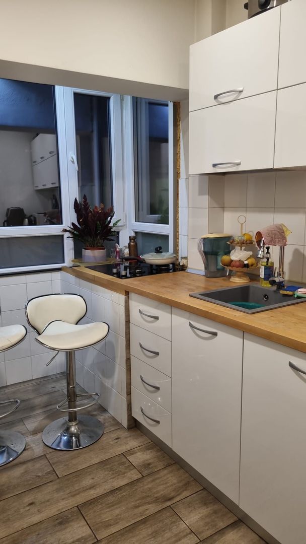 BRASADAS vinde ap 3 cam etaj 1/3 in zona Unirii. - Poză 8