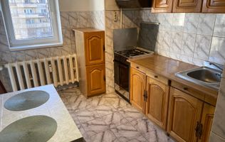 Închiriere apartament 3 camere, decomandat, zona Traian-Unirii