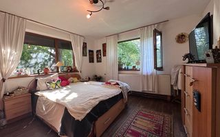 Vanzare casa in Pucioasa, Dâmbovița - 4 camere - teren 5.808 mp - Poză 3