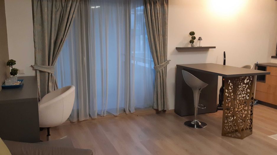 Garsonieră lux, bloc nou 2019, terasă și centrală proprie – Victoriei - Poză 1