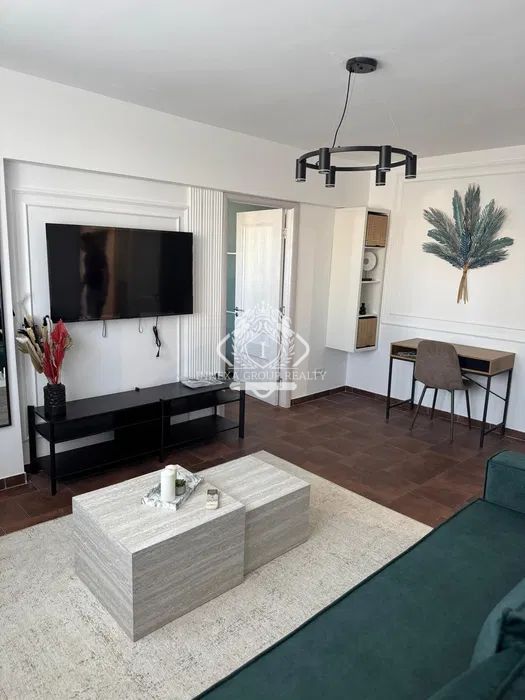 Apartament 2 camere decomandat de vanzare in zona Tineretului - Poză 1