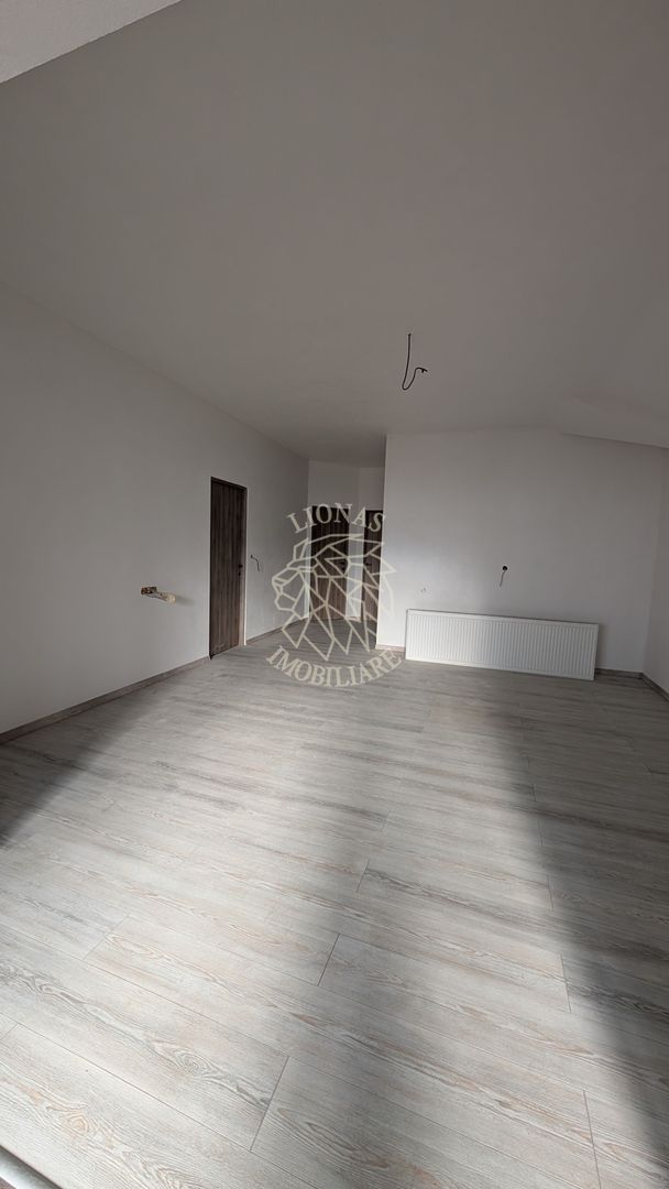 Oferta! Apartament Nou 5 camere 117 mp-parcare-Zona Decebal - Poză 1