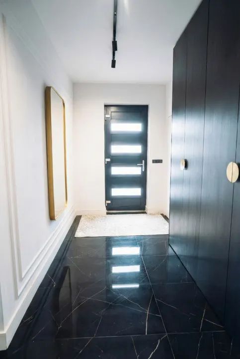 Duplex 4 camere, 170 mp, S+P+ET,  rooftop 100 mp, 4 garaje - Poză 20