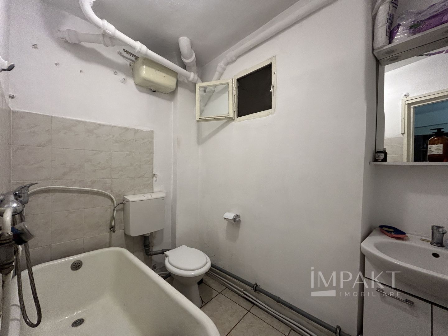 Vanzare apartament 2 camere semidecomandate zona Horea! - Poză 8