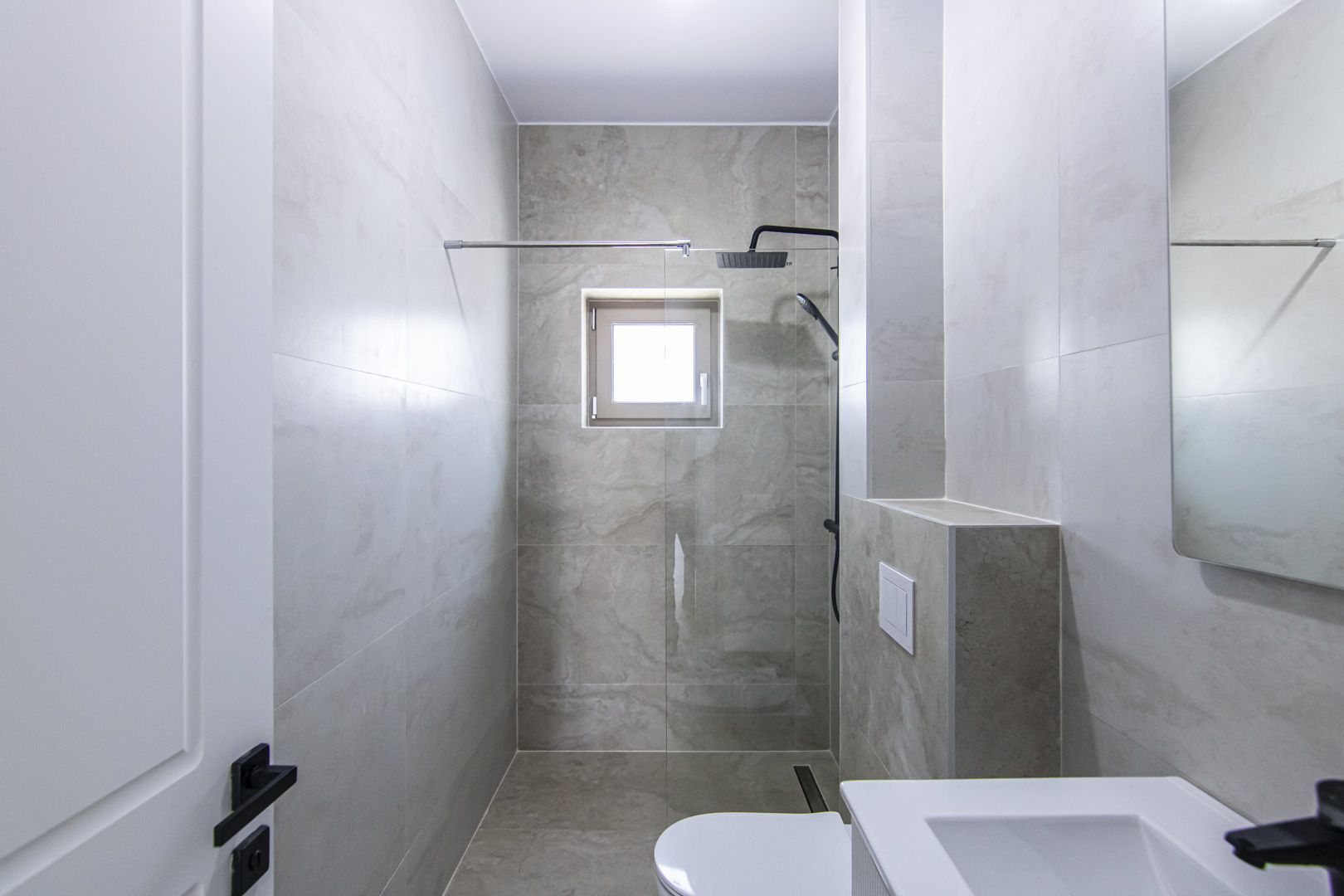 CASA INDIVIDUALA | 5 CAMERE | 2 PARCARI | MUTARE IMEDIATA | COMISION 0%!!! - Poză 10