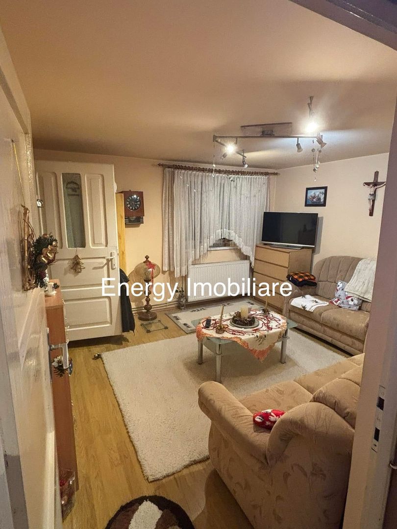 Casă particulară zona 22 Decembrie 1989 - Poză 16