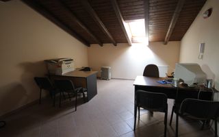 Imobil pretabil activitati firme  in Ghiroda -Comision ZERO - Poză 8