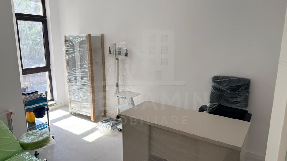 Spatiu 530mp-pentru-Policlinica-sau-Clinica-Medicala -Auchan Chimie - Poză 4