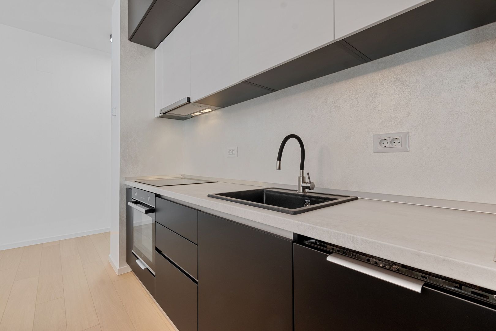 Jandarmeriei- Apartament modern, 2 camere- 59 mp utili-la cheie! - Poză 7