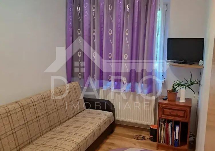 apartament de vanzare - Poză 2