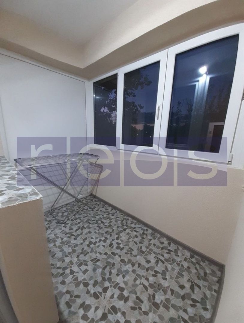 VÂNZARE GARSONIERĂ | ZONA TITAN | MOBILATĂ ȘI UTILATA - Poză 6