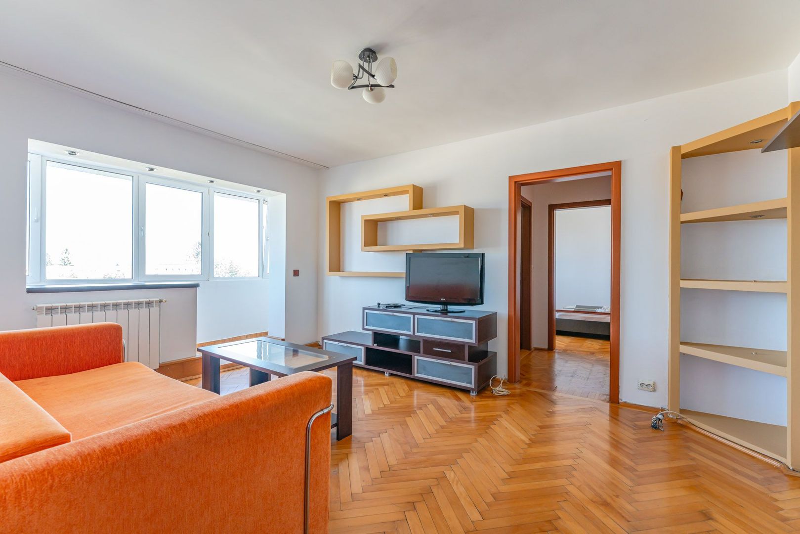 Apartament 2 Camere de Vânzare, Zonă Gemenii - Zizinului, Brașov - Poză 1