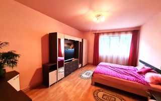 Casa 6 Camere, 160 mp, Teren 410 mp, Zona Centru - Poză 8