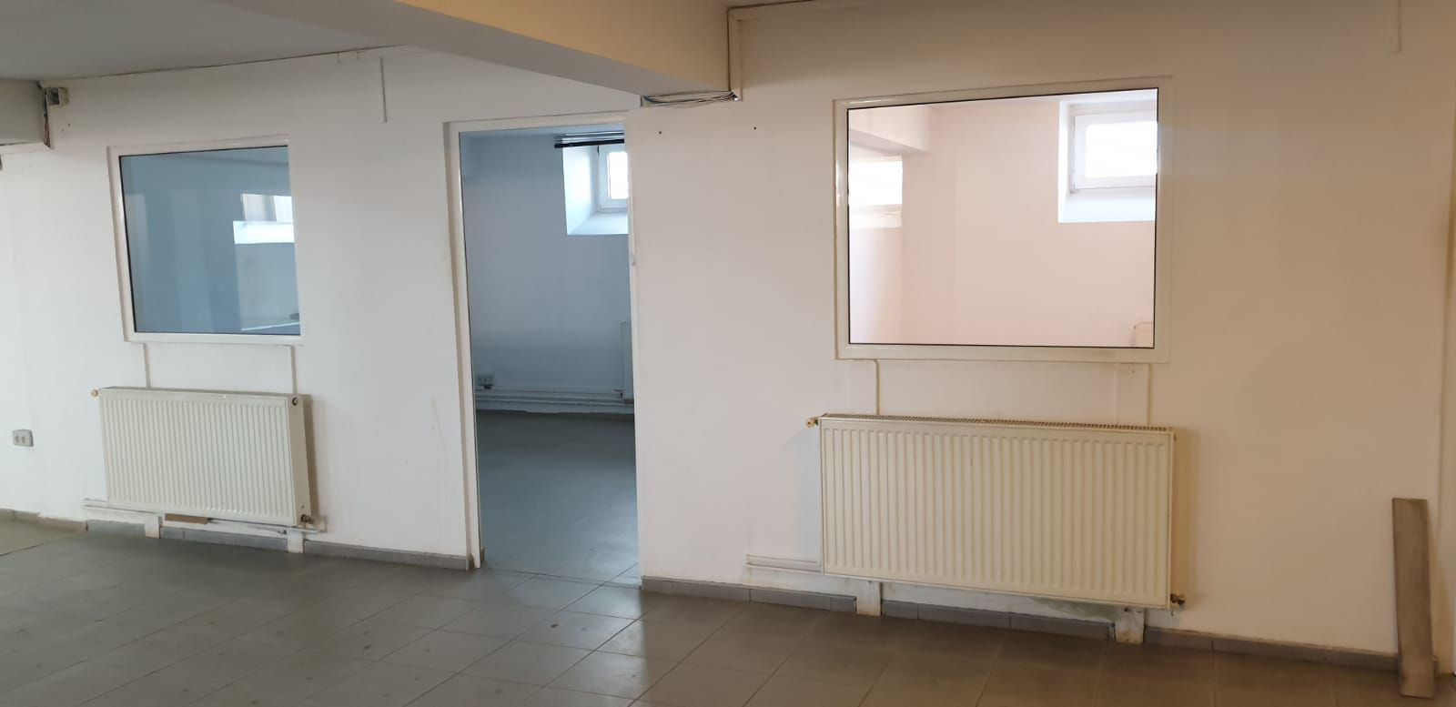 CAZARE MUNCITORI BARTOLOMEU 25 lei/pers./zi - Poză 14