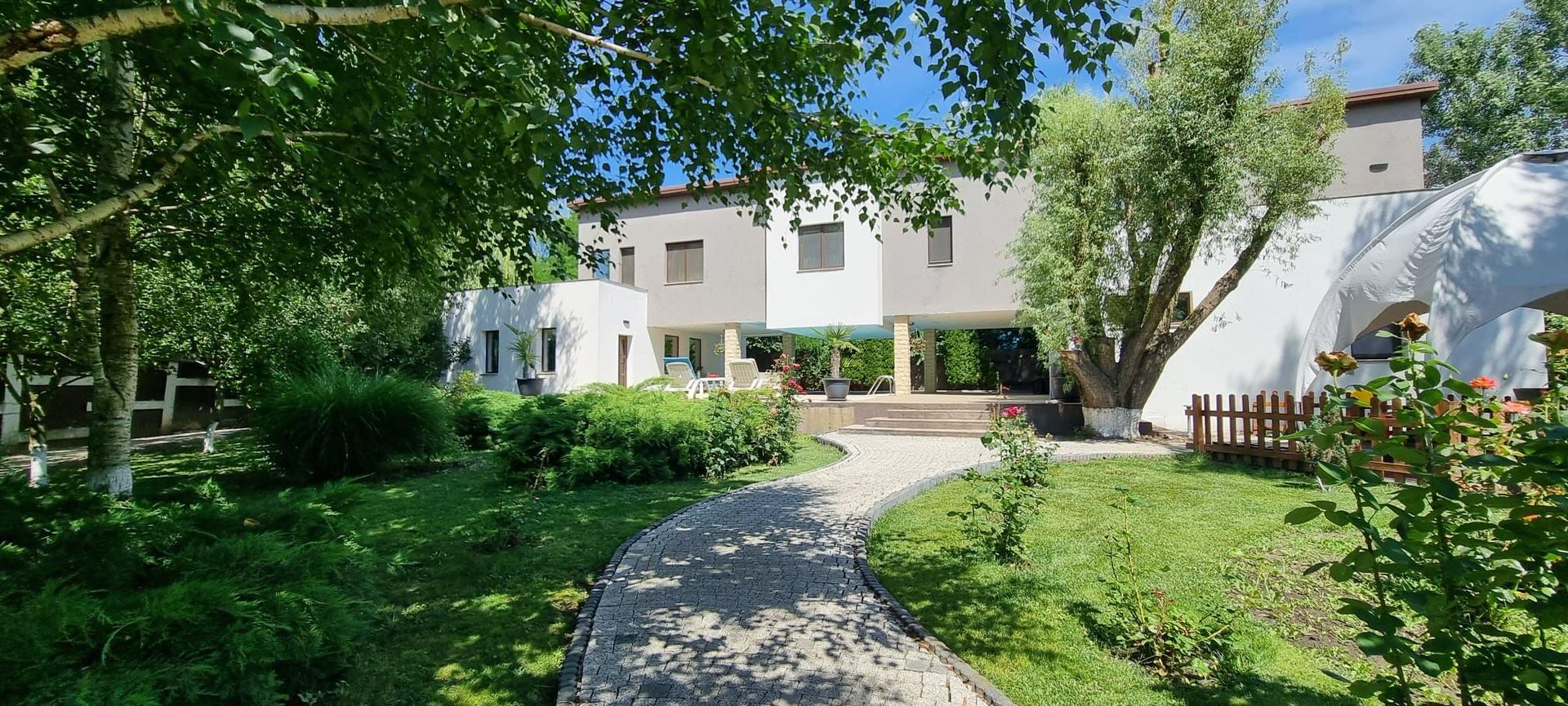 Vila Solaris - Poză 1