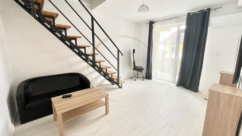 OCAZIE | Apartament 4 camere cu mansarda - 85 mp - Poză 1