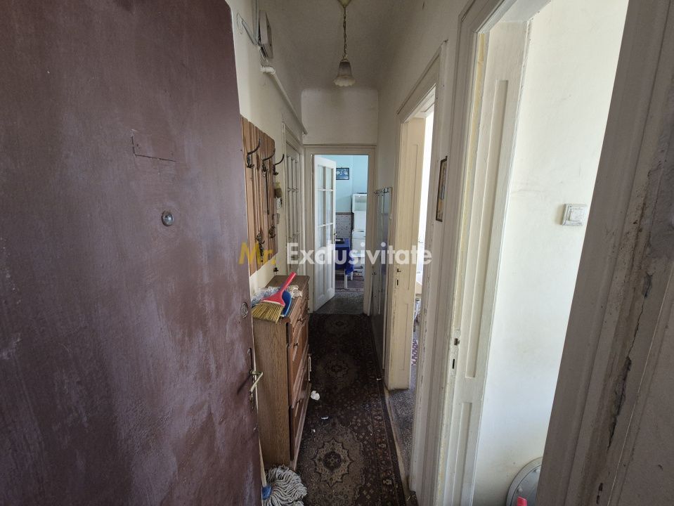 Apartament sic intr-un bloc vila interbelica - Poză 7