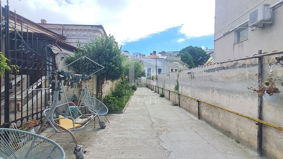 Garsoniera in vila | 10 min Piata Unirii - Poză 12