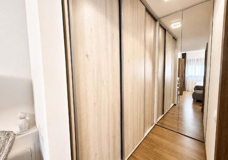 Duplex spațios, complet mobilat, într-o zonă liniștită, lângă râu - Poză 9