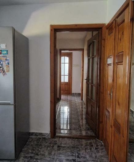Apartament 3 camere Lipovei - Poză 4