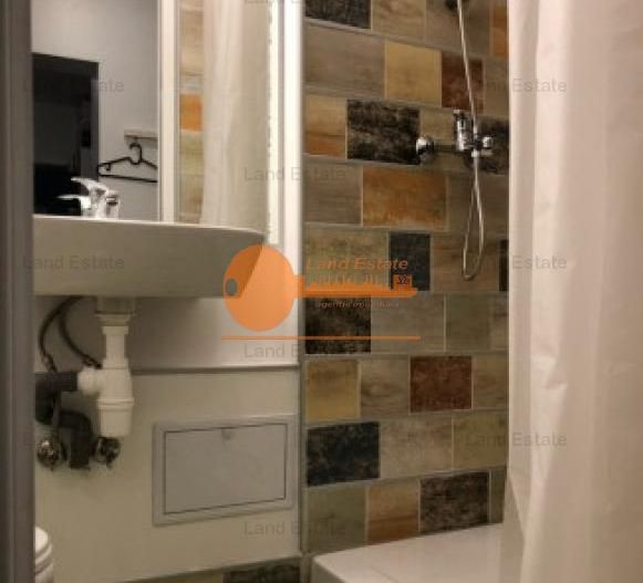APARTAMENT CU 3 CAMERE - Poză 3