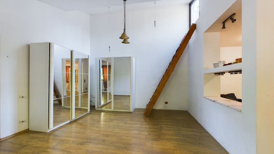 Casă ideală pentru birouri sau locuință pe Bulevardul Basarabia - Poză 12