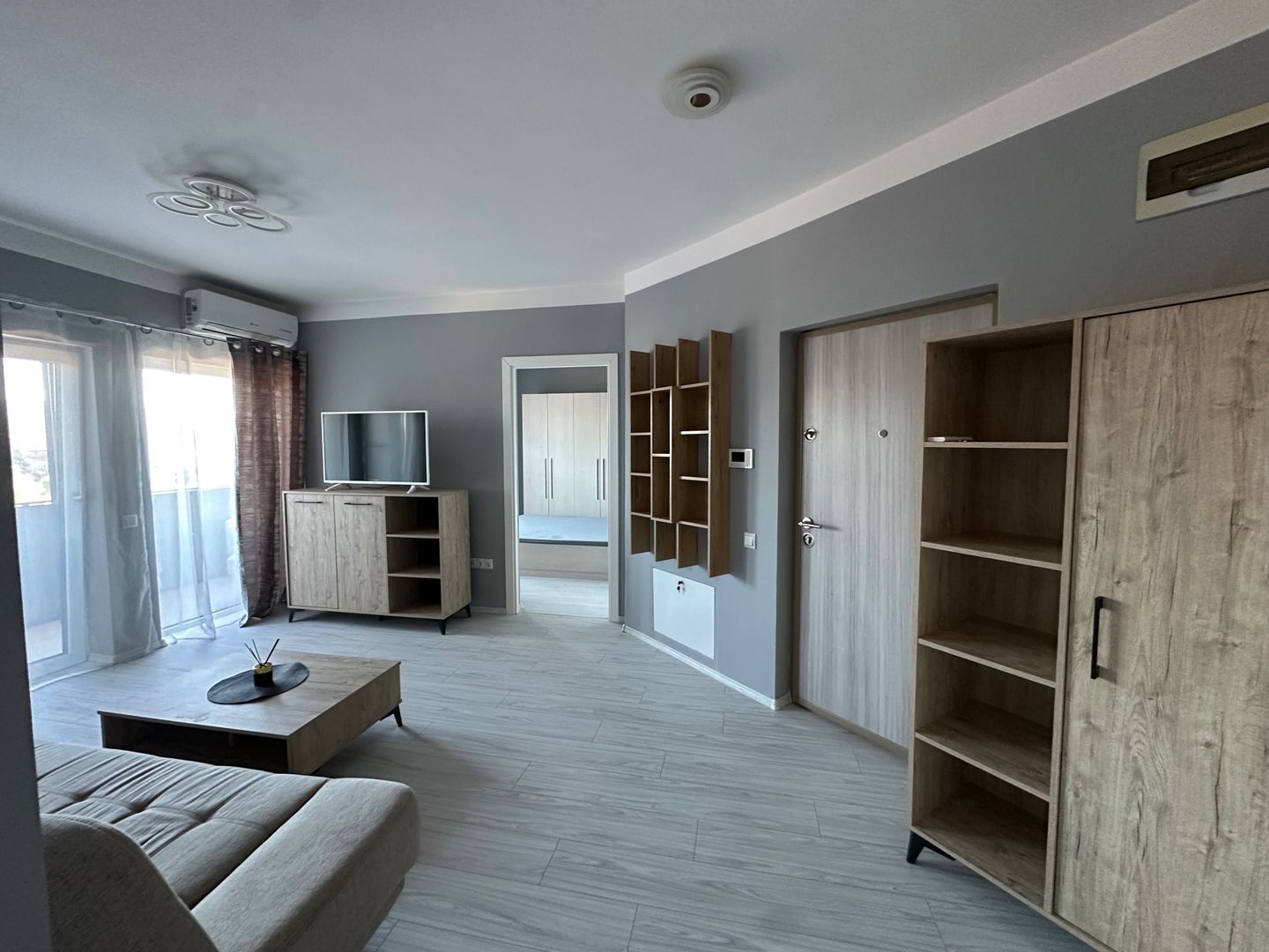 🏡 Apartament 3 camere, finisat modern, cu parcare subterană inclusă – - Poză 2