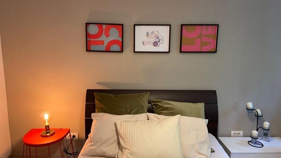 Bright modern 2-room, furnished - Poză 2