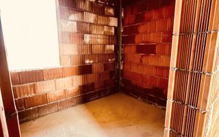 Oferim spre vânzare Duplexuri cu 3 camere situate in Ciarda Rosie - Poză 11