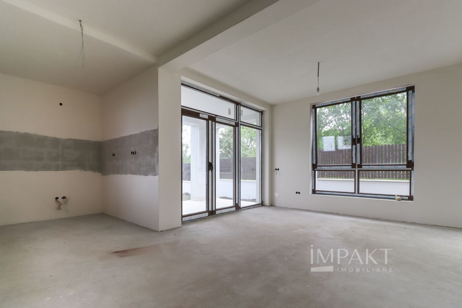 Case cuplate 5 camere si teren de 700 m2 in Feleacu - Poză 9