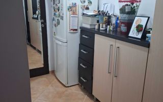 Apartament cu o cameră, decomandat, Nicolina, Iași - Poză 6
