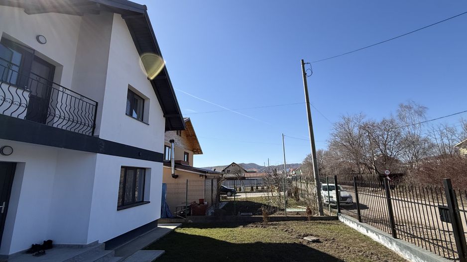 Vilă nouă 155 mp cu terasă acoperită și curte 448 mp Bănești Prahova - Poză 26