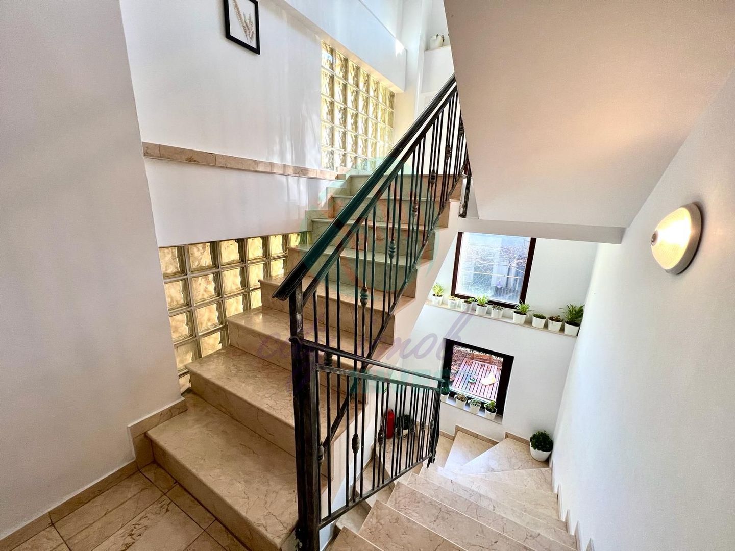 APARTAMENT PREMIUM IN VILA-FINISAJE DE LUX-UNIRII-CURTE PROPRIE - Poză 13