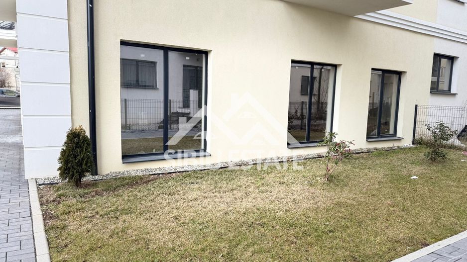 Spatiu comercial nou 66 mp cu teren propriu 41 mp si  2 locuri parcare - Poză 2