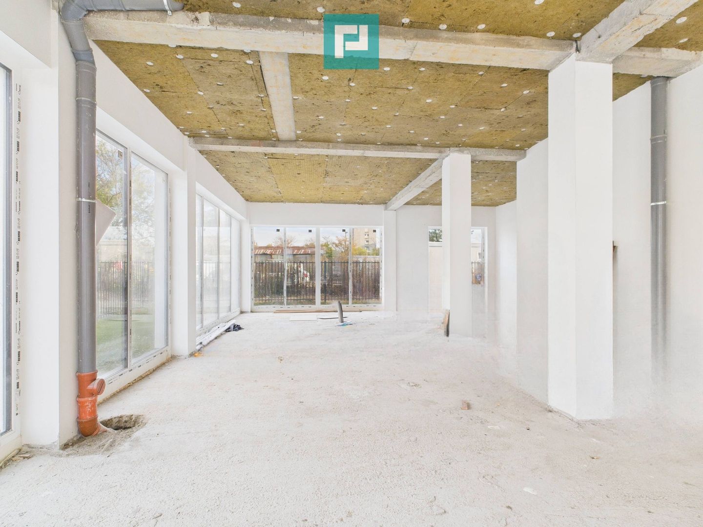 Spațiu comercial 83 mp - lângă Shopping City - Poză 11