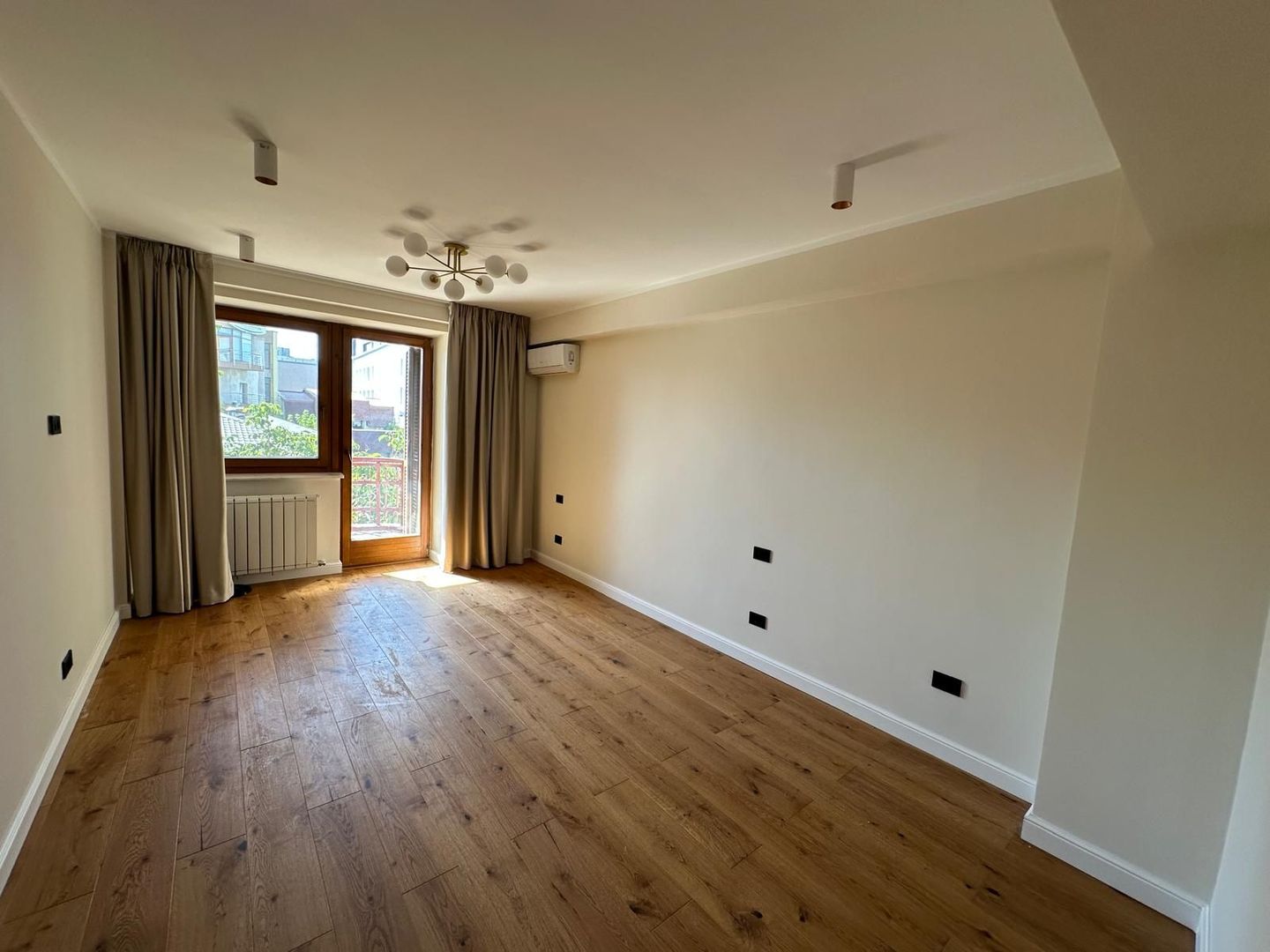 4 camere | Piata Charles de Gaulle | Aviatorilor - Poză 12