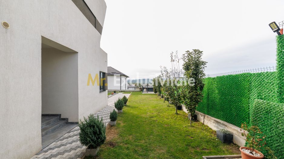 Casa moderna, constructie solida -view panoramic -Mioveni-Arges! - Poză 19