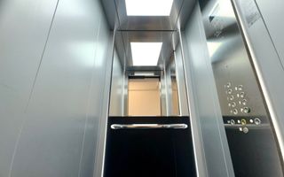 Spatiu de birouri *3 camere* / Cladire Istorica stil Brancovenesc / Universitate - Poză 25