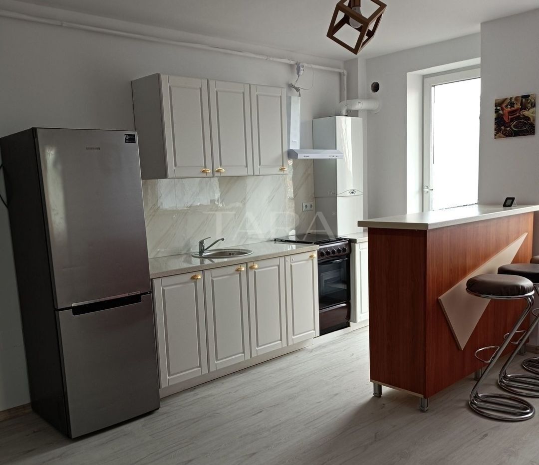 Apartament într-un bloc modern, priveliște deosebită. - Poză 3