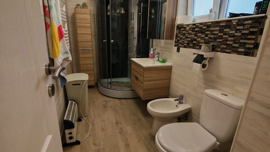 Casa 6 camere 165mp + 160m curte liber Piata Sudului, Obregia, Berceni - Poză 18