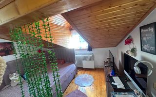 Apartament 3 camere decomandat  78 mp pivnita curte  in zona Centrala - Poză 11