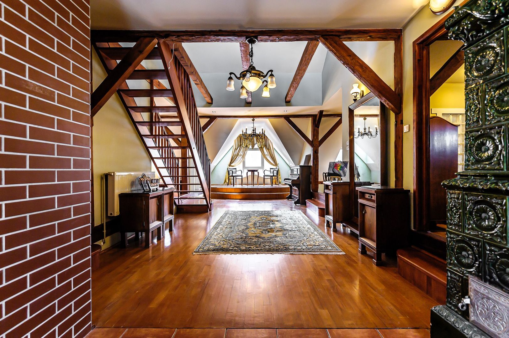 Apartament boem cu 3 dormitoare, lângă Teatrul IOAN SLAVICI, Arad. - Poză 4