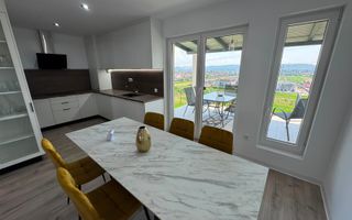 Casa cu 4 camere, 110mp, Zona Unirii - Poză 12